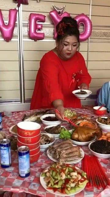 莱州结婚吃瓜事件,一场闹剧引发的社区风波