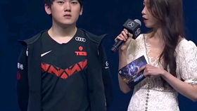 jkl半夜吃瓜 第2张 jkl半夜吃瓜 第2张